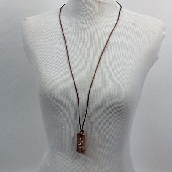 Wood necklace - Picture 5 of 5